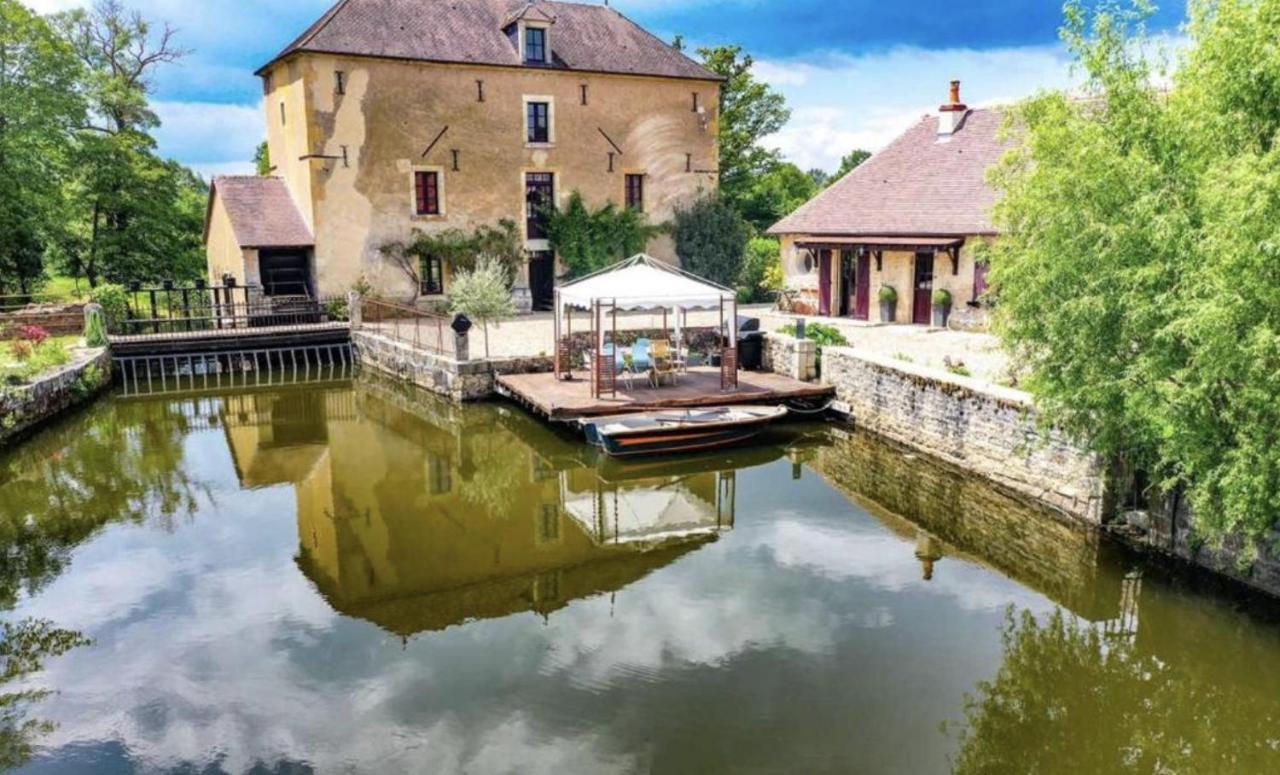 Le Moulin De Gateau Hotel Saint-Pierre-les-Etieux Ngoại thất bức ảnh
