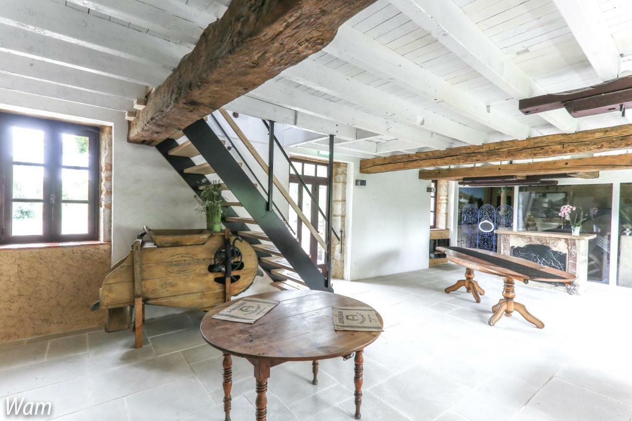 Le Moulin De Gateau Hotel Saint-Pierre-les-Etieux Ngoại thất bức ảnh