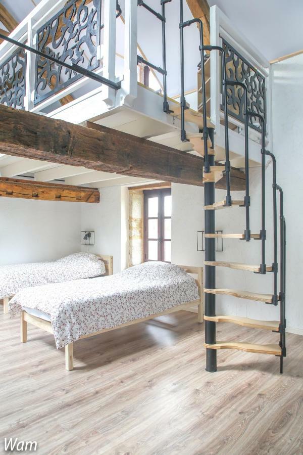 Le Moulin De Gateau Hotel Saint-Pierre-les-Etieux Ngoại thất bức ảnh